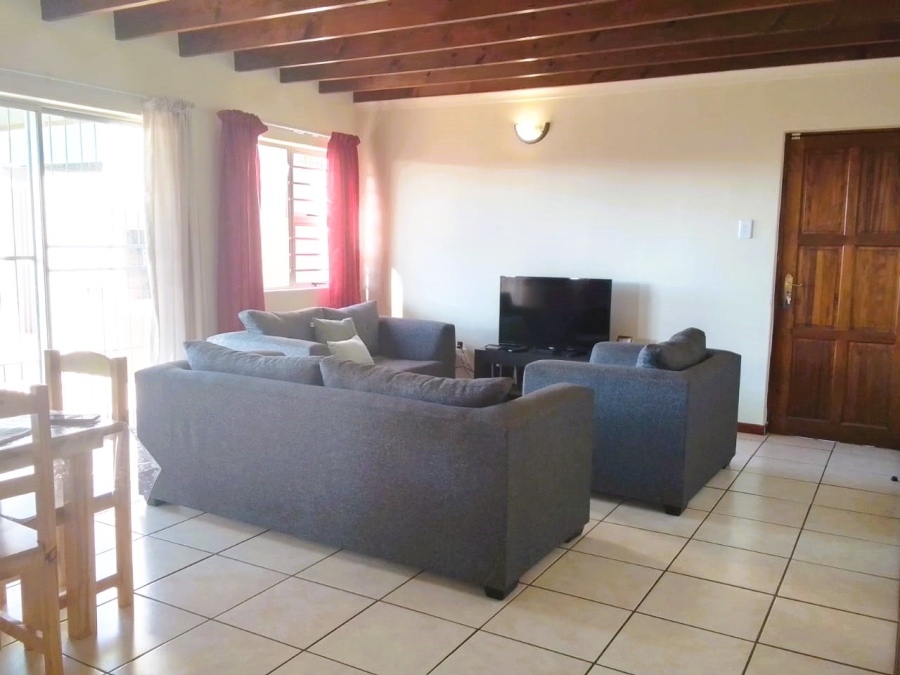 To Let 4 Bedroom Property for Rent in Vredenburg Western Cape